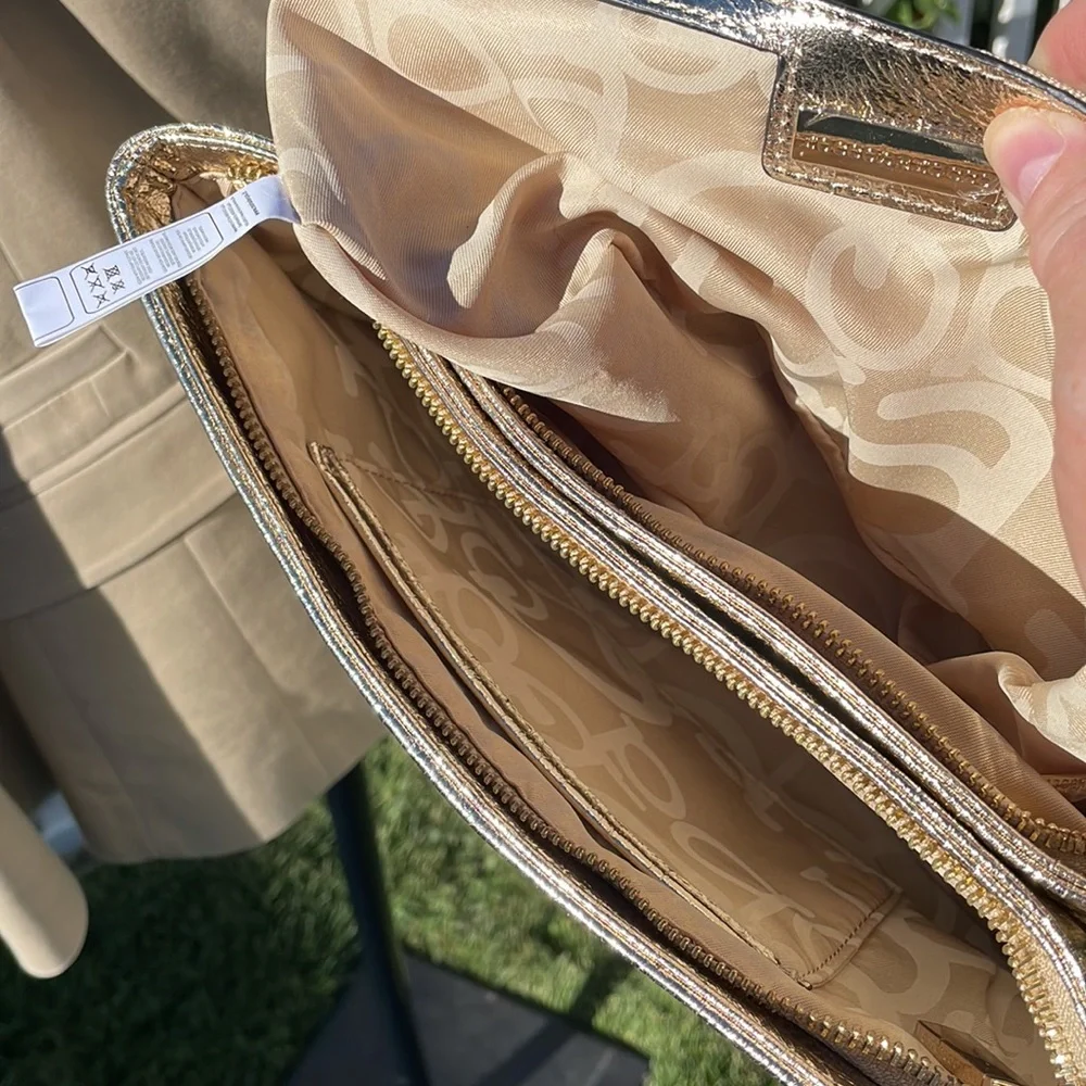 Rocco Barocco Gold Italian Brand Bag NWT - Picture 8 of 11